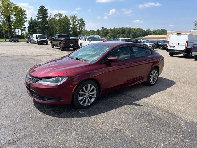 2015 Chrysler 200 S