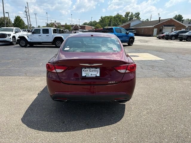 2015 Chrysler 200 S
