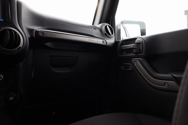 2017 Jeep Wrangler Unlimited Willys Wheeler