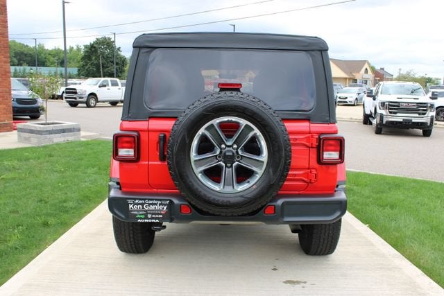 2022 Jeep Wrangler Unlimited Sahara