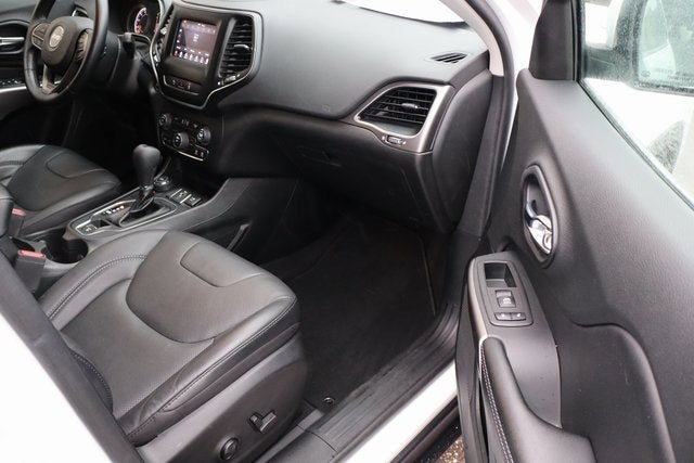 2021 Jeep Cherokee Latitude Lux