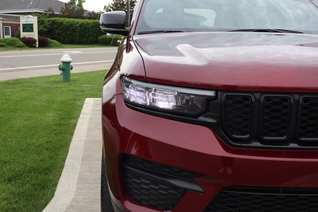 2023 Jeep Grand Cherokee Altitude X