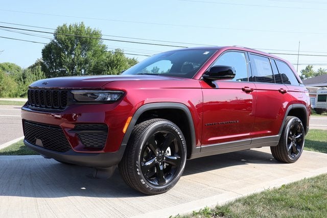 2025 Jeep Grand Cherokee Altitude X