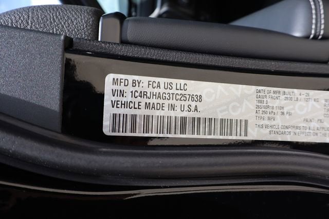 2026 Jeep Grand Cherokee Laredo