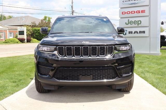 2026 Jeep Grand Cherokee Laredo