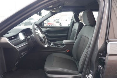 2026 Jeep Grand Cherokee Laredo X