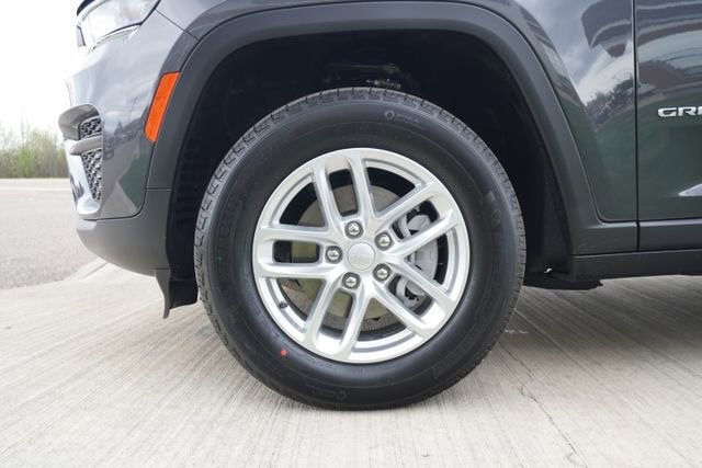 2026 Jeep Grand Cherokee Laredo X