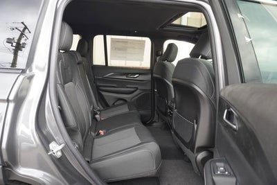 2026 Jeep Grand Cherokee Laredo X
