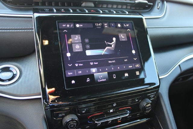 2024 Jeep Grand Cherokee Altitude