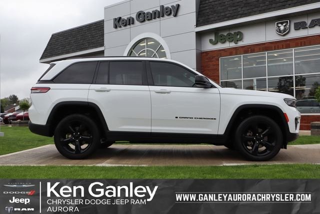 2023 Jeep Grand Cherokee Altitude