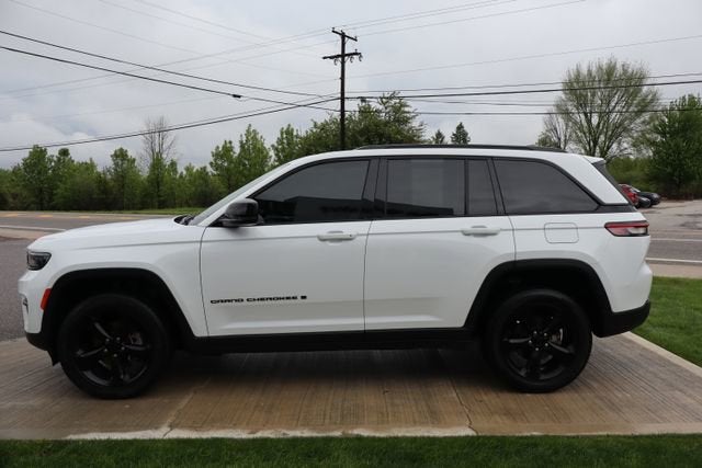 2023 Jeep Grand Cherokee Altitude