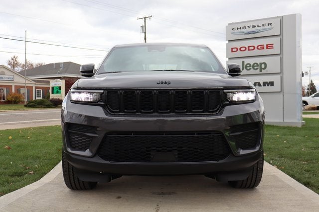 2025 Jeep Grand Cherokee Altitude