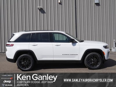 2026 Jeep Grand Cherokee Laredo Altitude