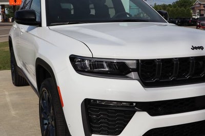 2026 Jeep Grand Cherokee 85th Anniversary Edition