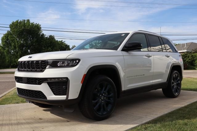 2026 Jeep Grand Cherokee 85th Anniversary Edition