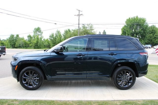 2026 Jeep Grand Cherokee Limited Reserve