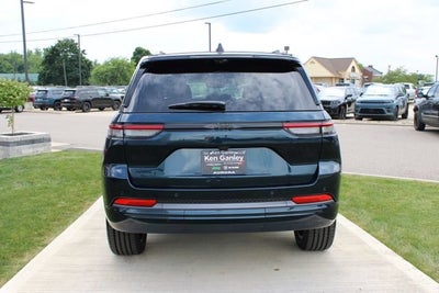 2026 Jeep Grand Cherokee Limited Reserve