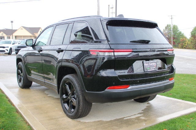 2027 Jeep Grand Cherokee Limited