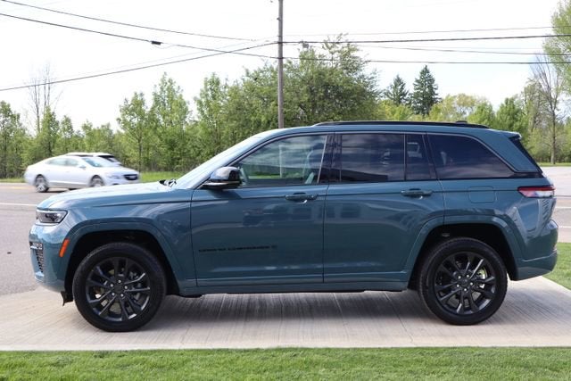 2026 Jeep Grand Cherokee Limited Reserve