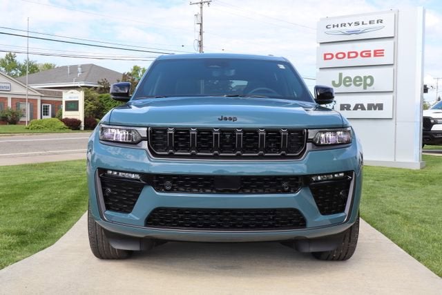 2026 Jeep Grand Cherokee Limited Reserve