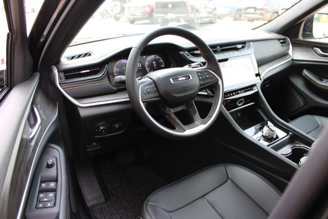 2026 Jeep Grand Cherokee 85th Anniversary Edition