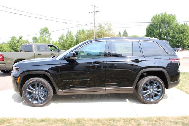 2026 Jeep Grand Cherokee 85th Anniversary Edition