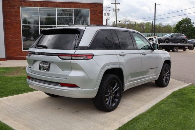 2026 Jeep Grand Cherokee Limited Reserve
