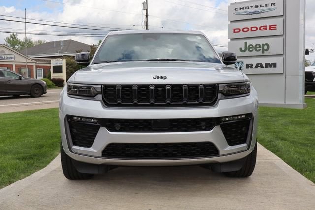 2026 Jeep Grand Cherokee Limited Reserve