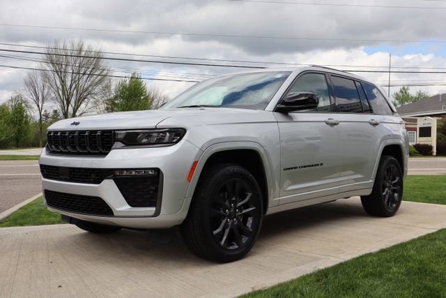 2026 Jeep Grand Cherokee Limited Reserve