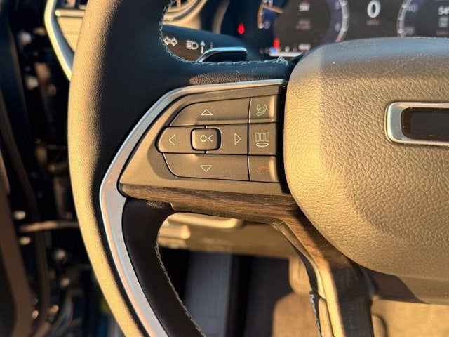 2027 Jeep Grand Cherokee Limited Reserve