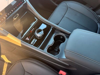 2027 Jeep Grand Cherokee Limited Reserve
