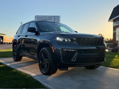 2027 Jeep Grand Cherokee Limited Reserve
