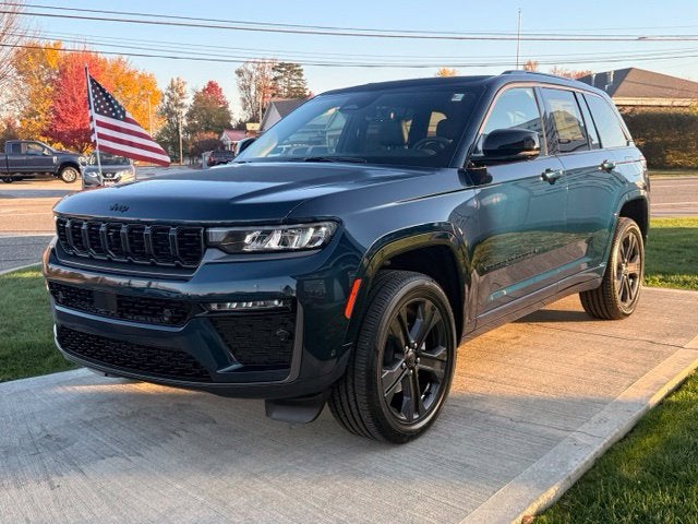 2027 Jeep Grand Cherokee Limited Reserve