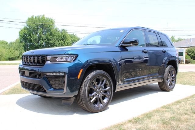 2026 Jeep Grand Cherokee Limited Reserve