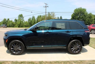 2026 Jeep Grand Cherokee Limited Reserve