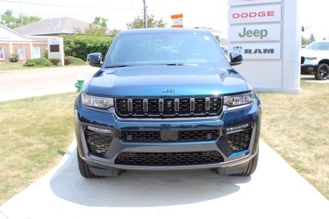 2026 Jeep Grand Cherokee Limited Reserve