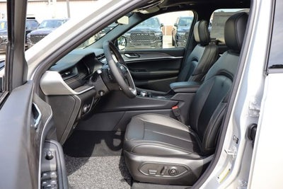 2026 Jeep Grand Cherokee 85th Anniversary Edition