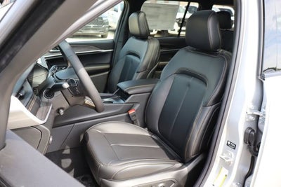2026 Jeep Grand Cherokee 85th Anniversary Edition
