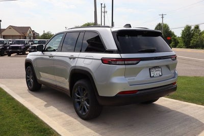 2026 Jeep Grand Cherokee 85th Anniversary Edition