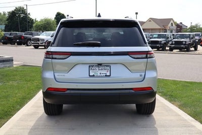 2026 Jeep Grand Cherokee 85th Anniversary Edition