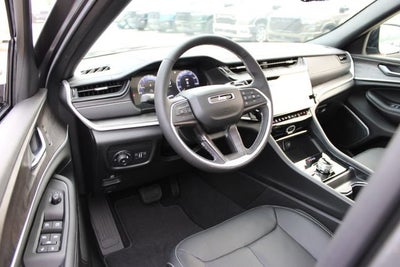 2026 Jeep Grand Cherokee Limited Reserve