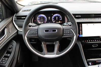 2026 Jeep Grand Cherokee Limited Reserve