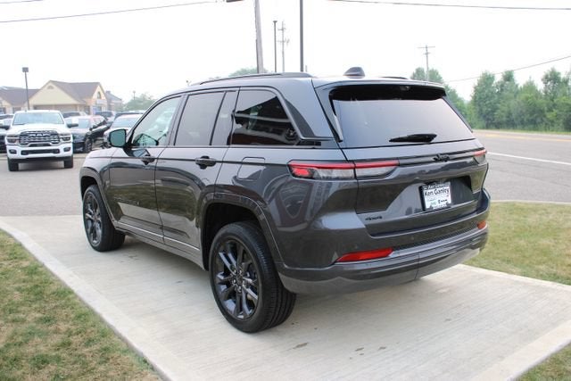 2026 Jeep Grand Cherokee Limited Reserve