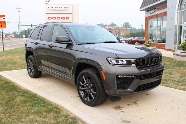 2026 Jeep Grand Cherokee Limited Reserve