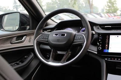 2026 Jeep Grand Cherokee Limited Reserve