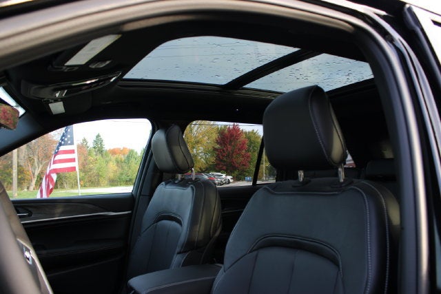 2027 Jeep Grand Cherokee Limited Reserve