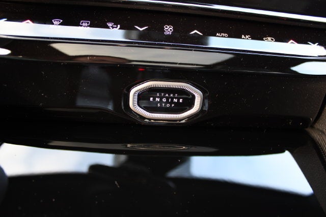 2027 Jeep Grand Cherokee Limited Reserve