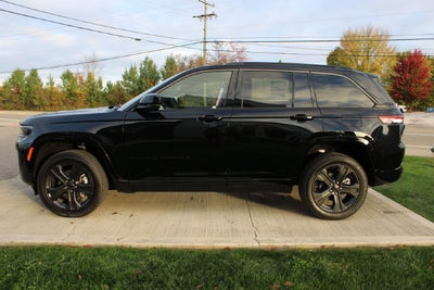 2027 Jeep Grand Cherokee Limited Reserve
