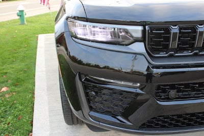 2027 Jeep Grand Cherokee Limited Reserve