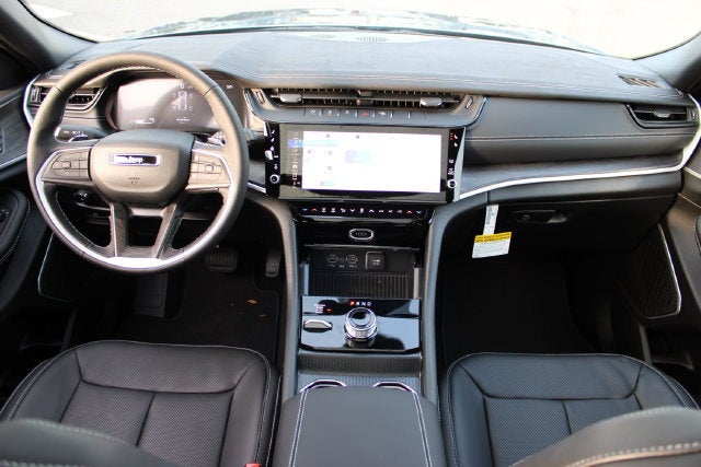 2027 Jeep Grand Cherokee Limited Reserve